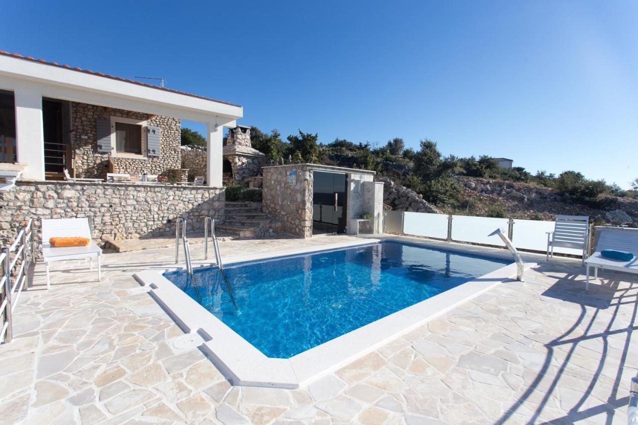 Villa, Stone House With Swimming Pool & Sauna, Beach, Sevid Ngoại thất bức ảnh