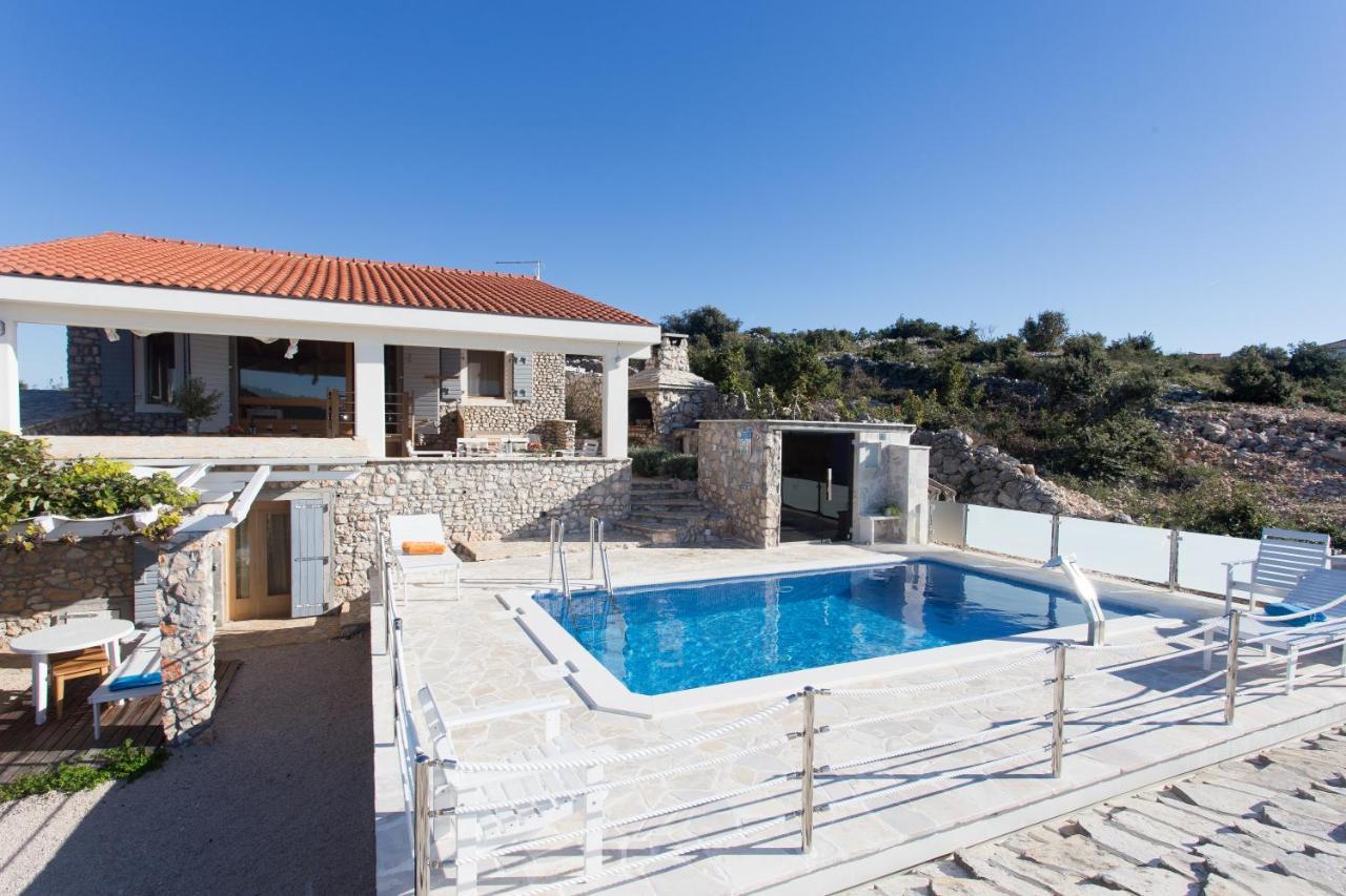 Villa, Stone House With Swimming Pool & Sauna, Beach, Sevid Ngoại thất bức ảnh