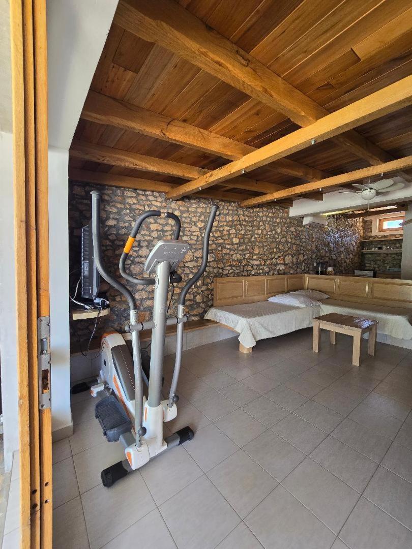 Villa, Stone House With Swimming Pool & Sauna, Beach, Sevid Ngoại thất bức ảnh